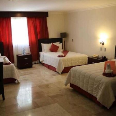 Hotel Ocean View แคมเปเช ภายนอก รูปภาพ